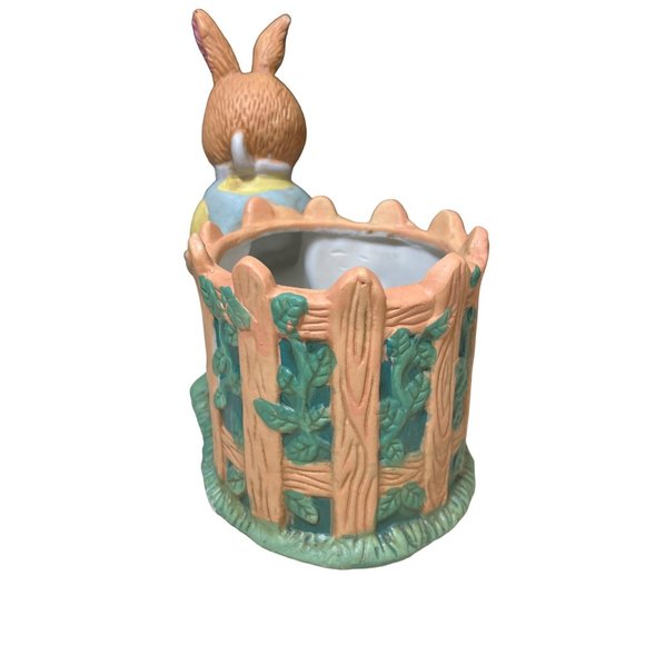 Vintage Easter Bunny Rabbit Figurine Planter - Picture 3 of 11